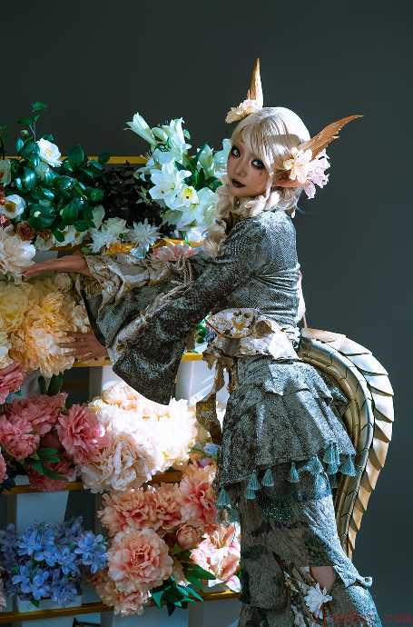 云溪溪 – 坨坨 艾丽尔·温达尔 [12P]229M百度盘