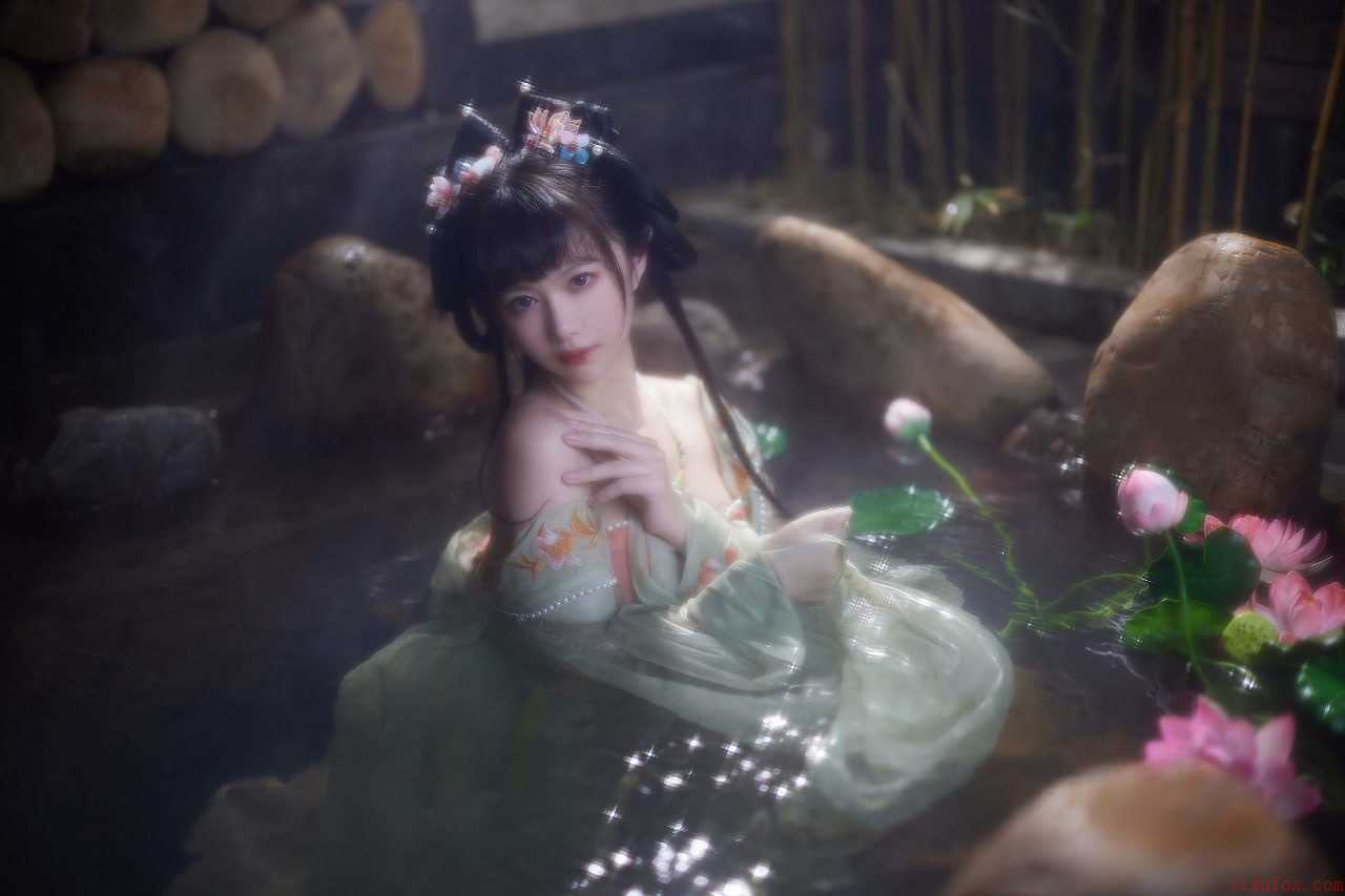 【新】Shika小鹿鹿 – 不早朝[28P1V-263M]百度盘