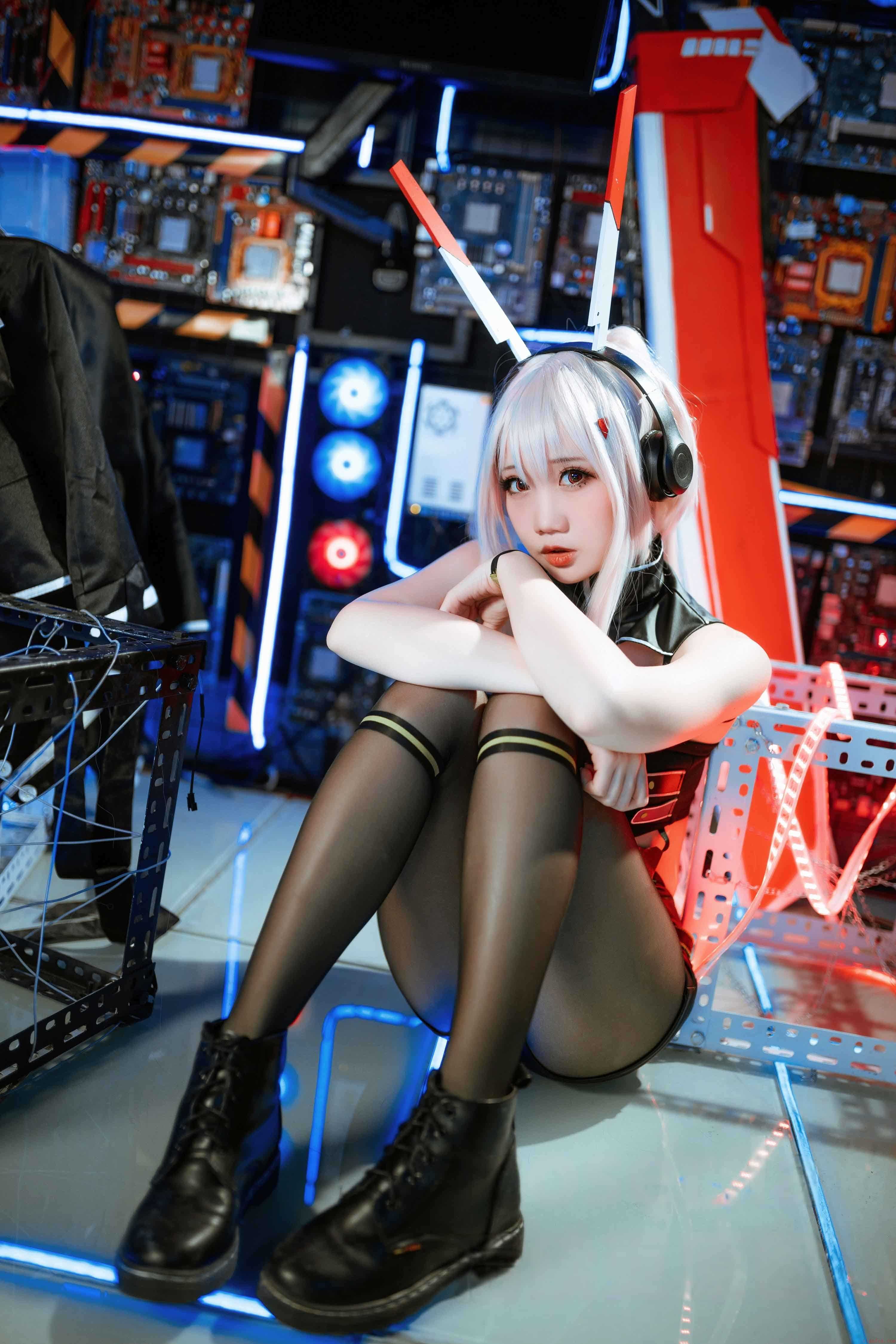 【新】焖焖碳 – 碧蓝航线 绫波 鬼神乐队【24P】【138MB百度云】